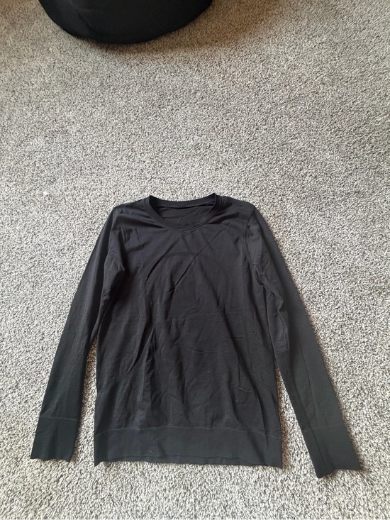lululemon athletica Tops - lululemon athletica Women's Black Long-Sleeve Crew Top